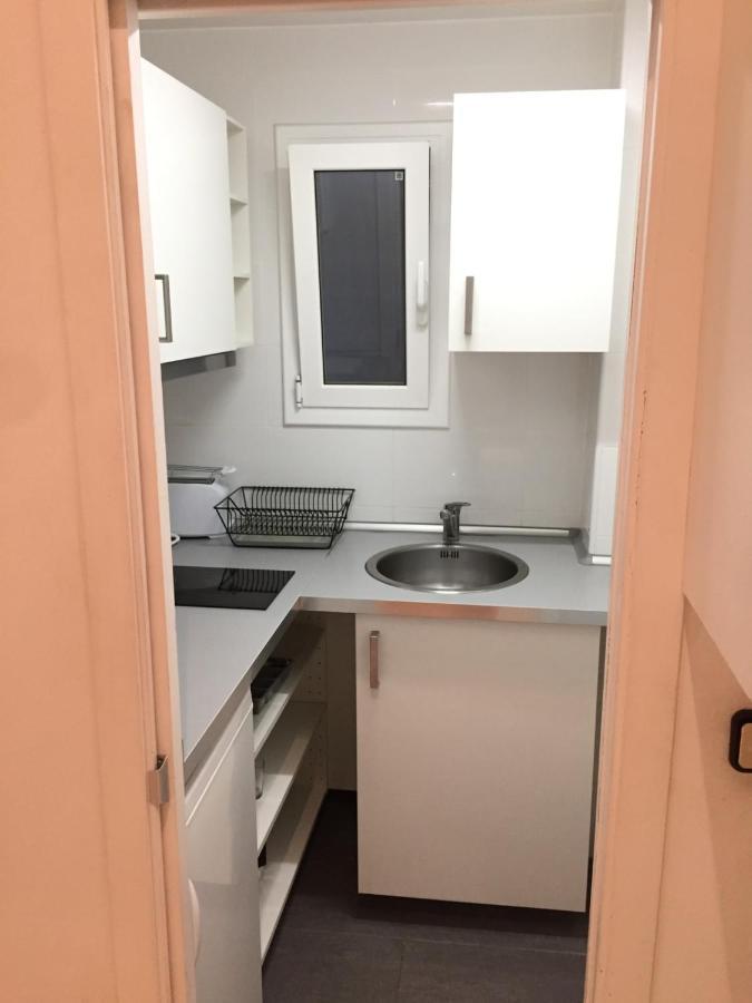 New! Apartment In Sarria Near Metro Barcelona Exterior foto